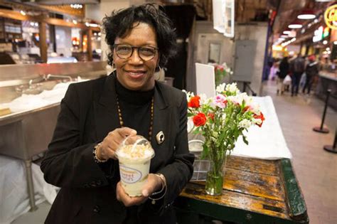 sweet nina|Art of Aging: Sweet Ninas day cart at Reading Terminal Market。